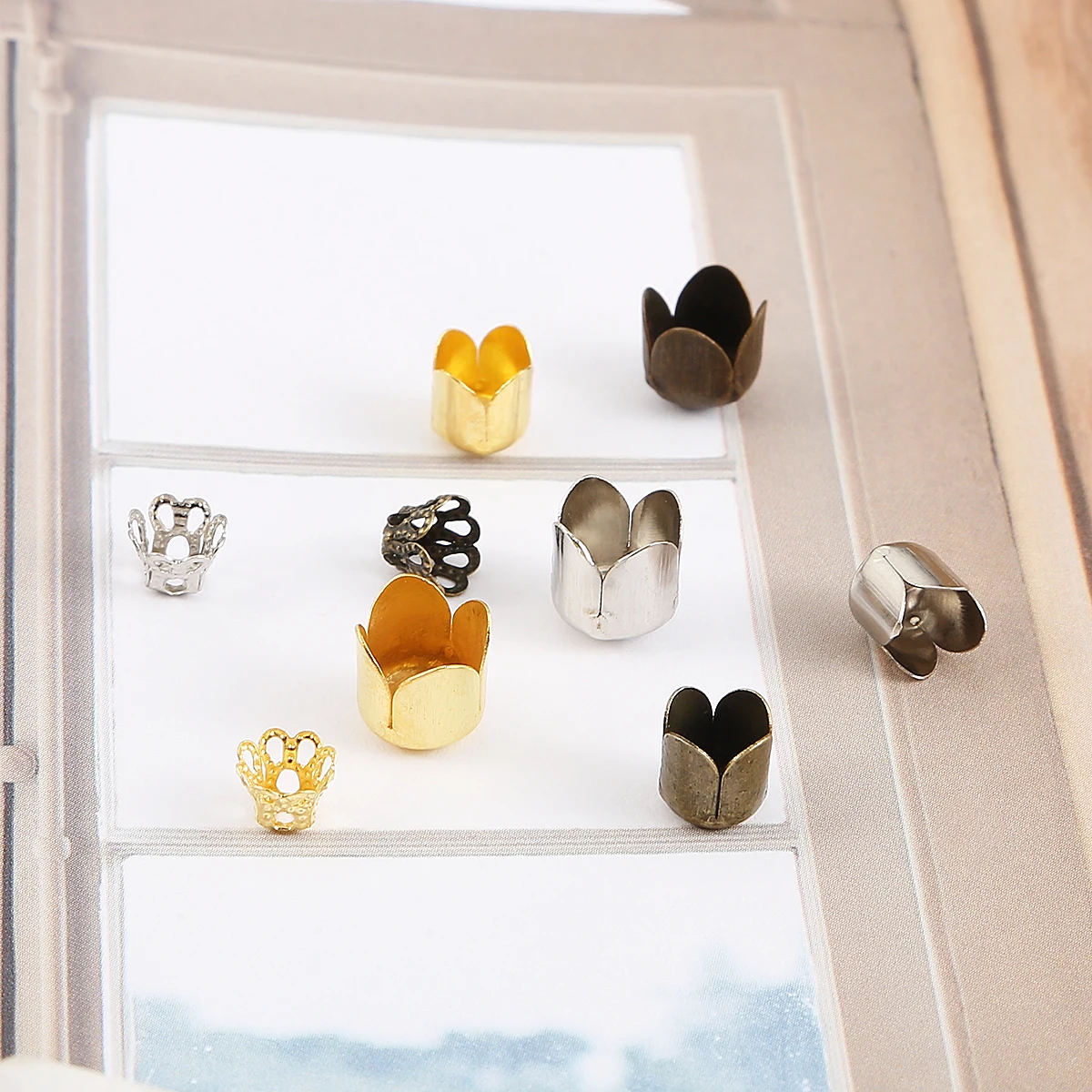 Tapa de cuentas en forma de flor Torus para fabricación de joyas, dijes, collares, pulseras, accesorios espaciadores de joyería DIY, 10-40 Uds.