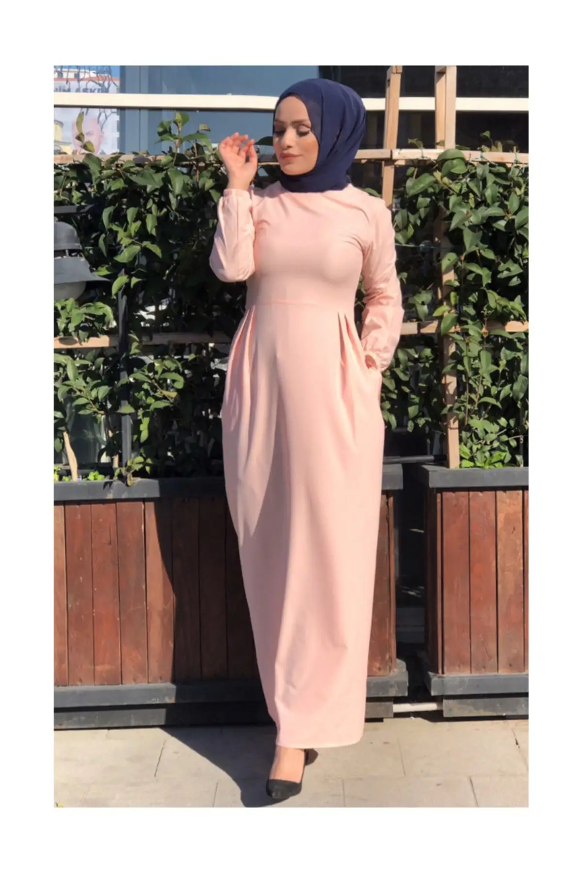 Pleated Pockets Hijab Dress Pregnant Dress SIZE 36 / 38 / 40 Our Product crepe fabric are produced. World famous TURKISH TEXTİL