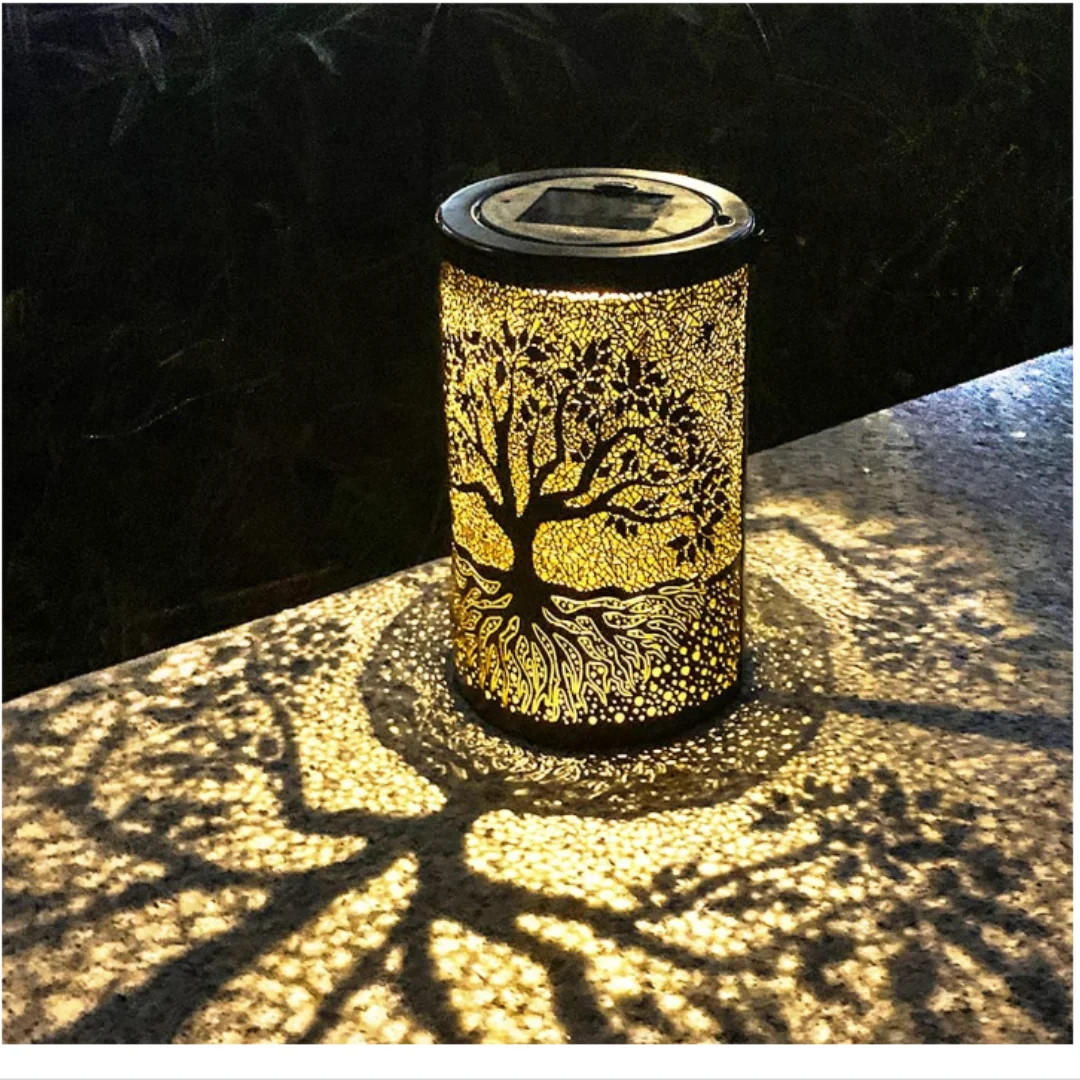 

Outdoor Solar Lanterns, Waterproof Hanging Lanterns, Metal LED Light