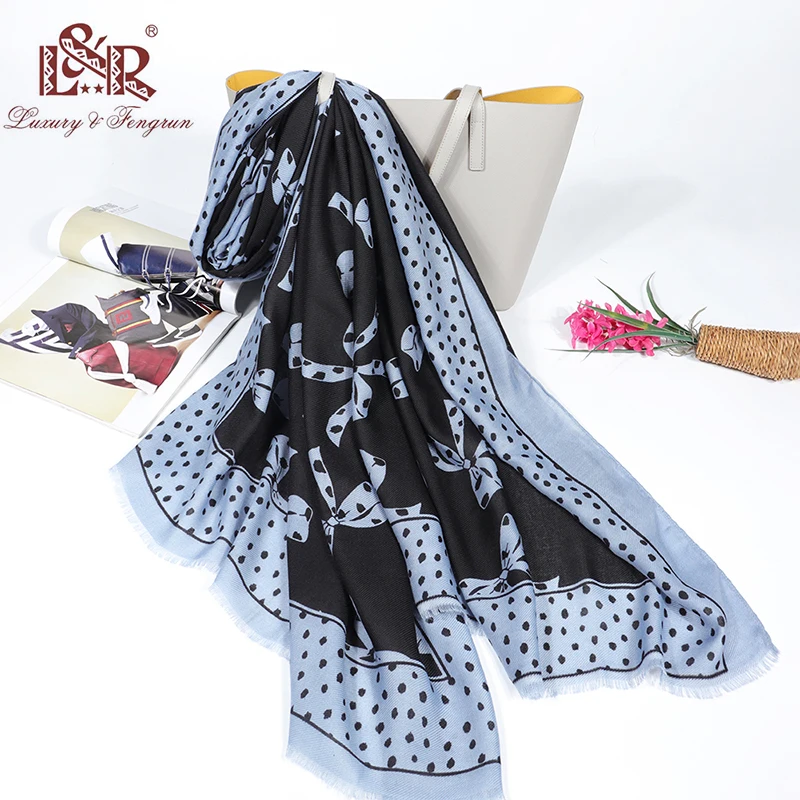 Luxury Spring Foulard Femme SIlk Scarves Women Print Bow Cotton Women Shawl Scarf Foulard Dot Female Tippet Short Tassel