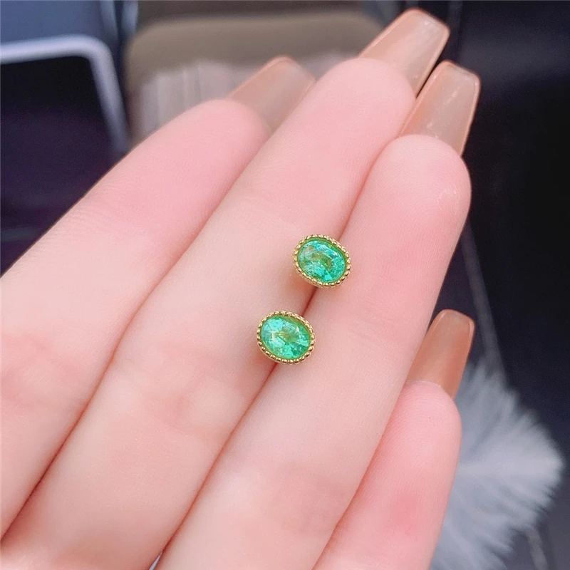 

WEAINY Natural Emerald Stud Earrings 925 Sterling Silver Earrings Simple and Beautiful Women's Earrings with Certificate