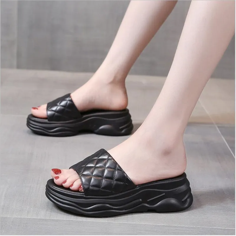 Size 36-40 Womens Slippers Summer Female Slippers 5cm Wedges Outside Platform Pu Increase Anti-slippery Ladies Shoes K32