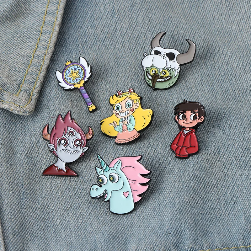 Broche personnalisée en émail avec étoile, papillon, princesse, démon, Prince Royal, baguette, Badge à revers, dessin animé, vente en gros, cadeau