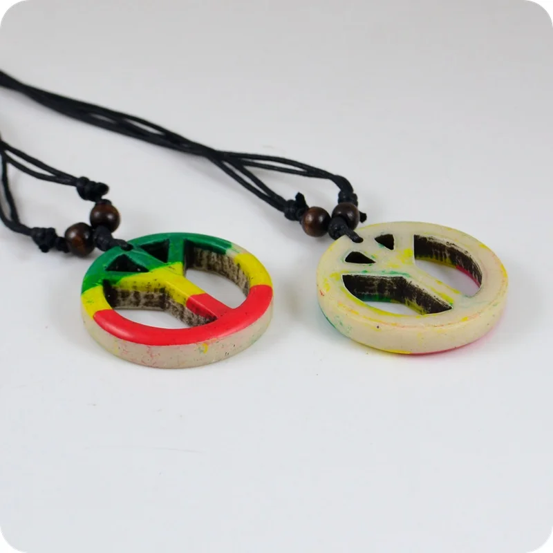 Red Yellow Green Peace Sign Resin Pendant Necklaces Jamaica Tafari Rastafarian Reggae Amulet Lucky Gift Cool Tribal Totem