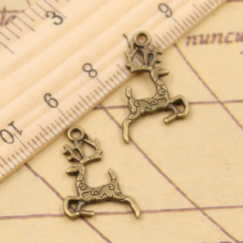 20pcs Charms Christmas Sika Deer 22x14mm Tibetan Bronze Silver Color Pendants Antique Jewelry Making DIY Handmade Craft