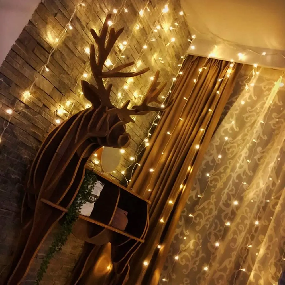 LED Icicle Curtain String Light Window Fairy Lights 8 Mode Pencahayaan Dekorasi Natal 2026 Ornamen Garland Jalan Malam Tahun Baru 2026 Untuk Natal / Pernikahan / Pesta / Dekorasi Rumah / Rumah