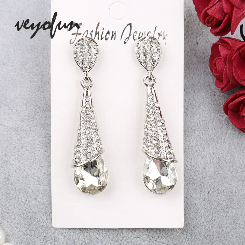 Veyofun Classic Vintage Crystal Rhinestone Drop Earrings Elegant Bridal Dangle Earrings Fashion Jewelry for Women Gift