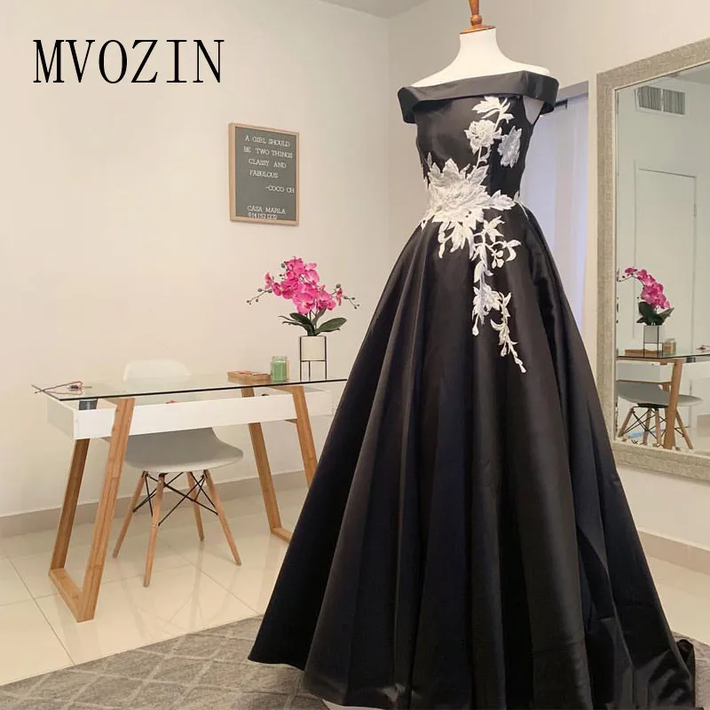 Mvozein-Robe de Soirée en Satin Noir, Tenue de Bal, Col Bateau, Ligne A, Dentelle, Appliques, Longueur au Sol, Forme Formelle, Grande Taille