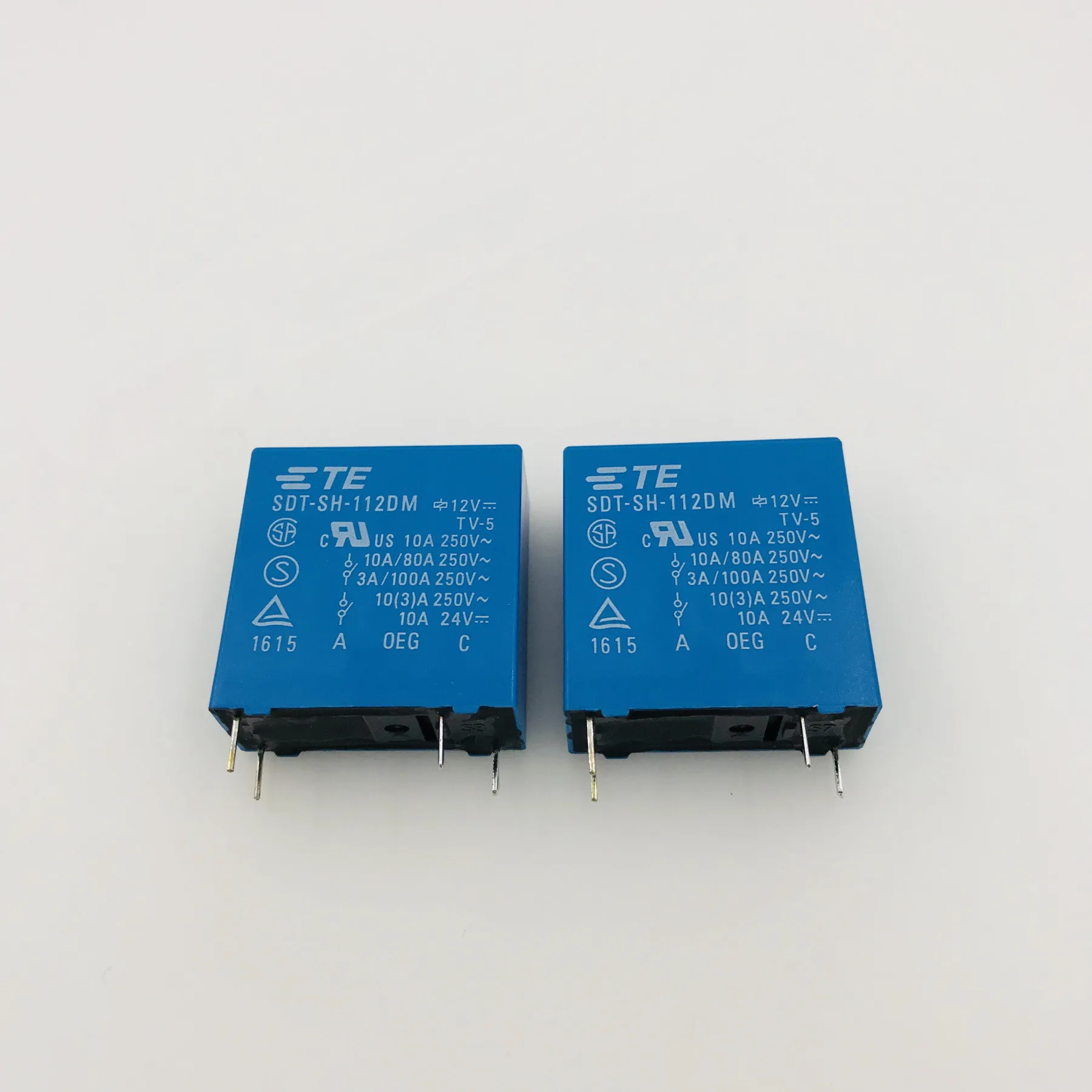 

Original SDT-SH-112DM 4pin 10A250VAC relays