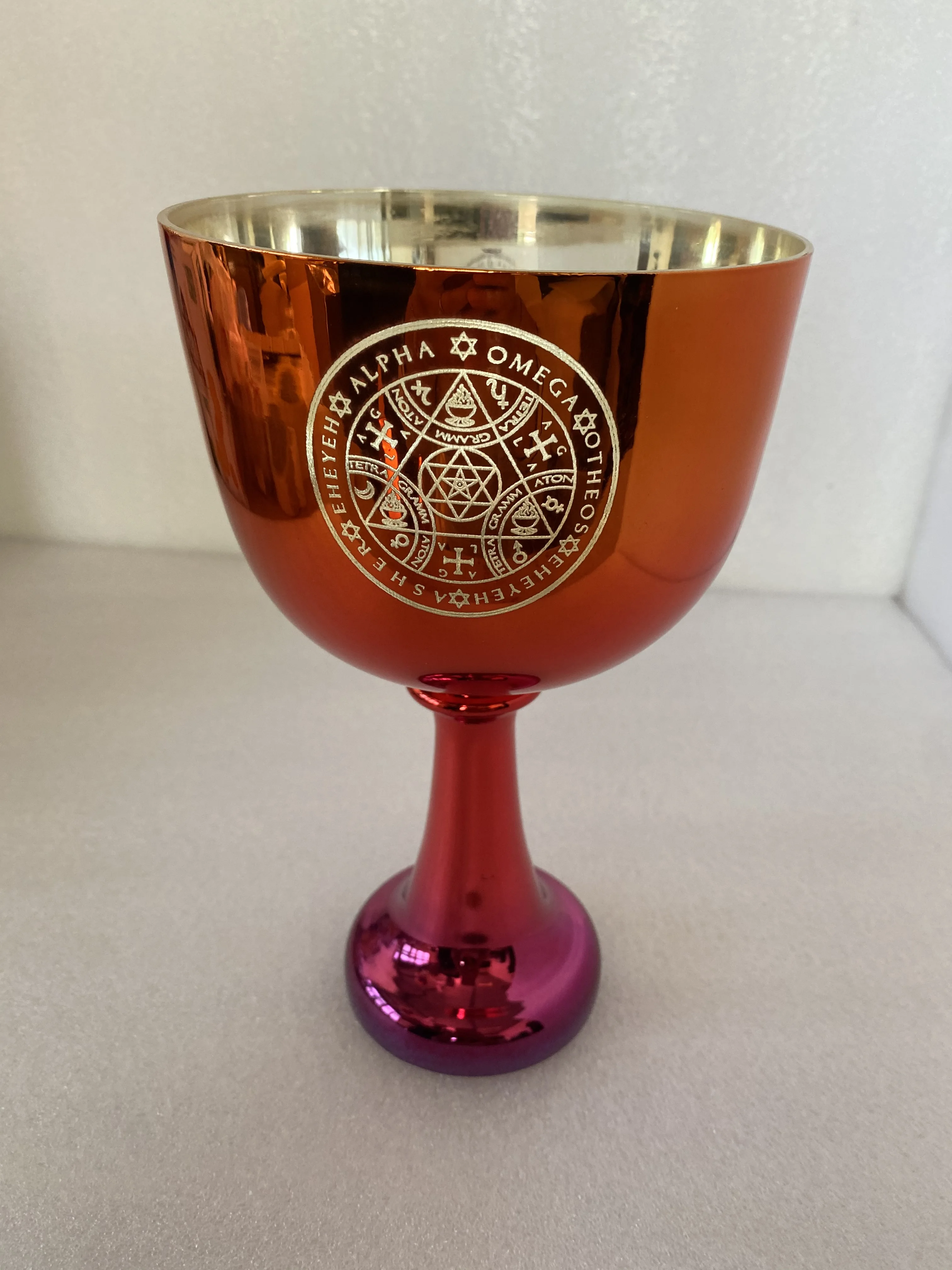 4th octave 432H C note (Root chakra) or D note (Sacral chakra) perfect pitch crystal singing chalice with engraving mixed color