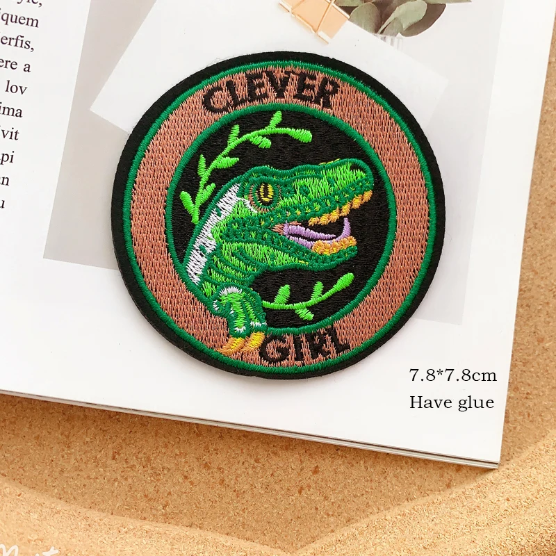 Embroidery Patches for Clothing Accessories, Cartoon Animal Dinosaur Badges, Iron on Patches, Wholesale