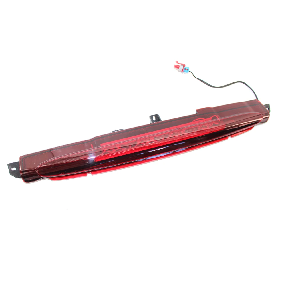 

For Chevrolet Avalanche Car Rear Stop Lamp High Mount Third Led Brake Light Trunk Pickup 2002-2012