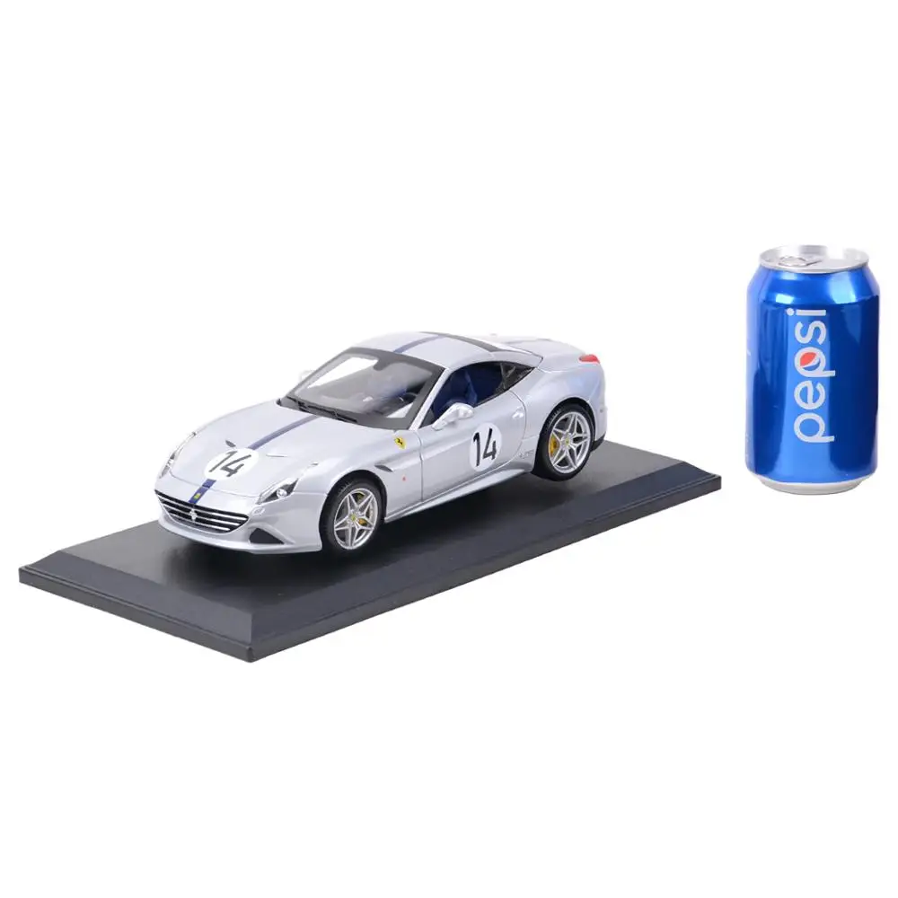 Bburago 1:18 Ferrari-California T #14 Closed Top Sports Car Static Die Cast Vehicles Collectible Model Car Toys