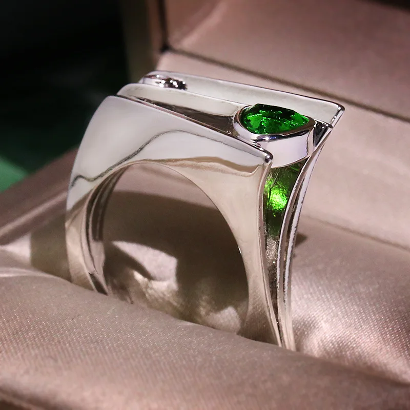 2021 NEW Trend S925 Geometric Twisted Wave Finger Rings Women Bezel Green Zircon Wedding Engagement Punk Silver Color Jewelry
