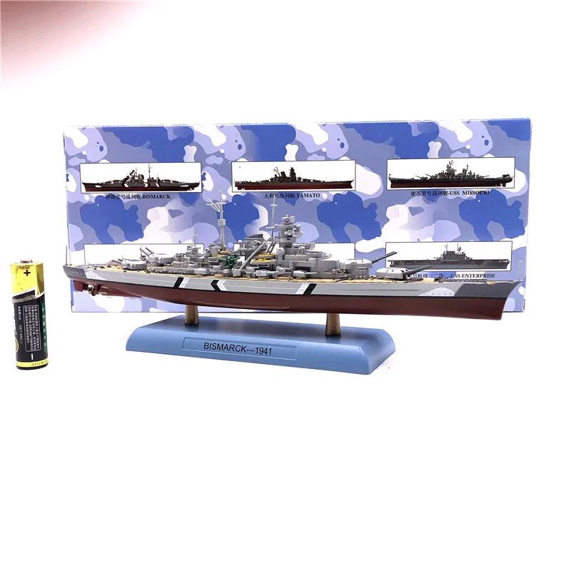 Weapons Theatre WWII German BISMARCK 1941 Battleship 1/1000 Diecast Model