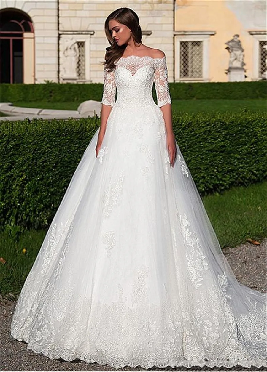 2020 Gorgeous Off-the-shoulder Half Sleeves Wedding Dresses With Beaded Lace Appliques Illusion Back Bridal Gowns robe de mariee