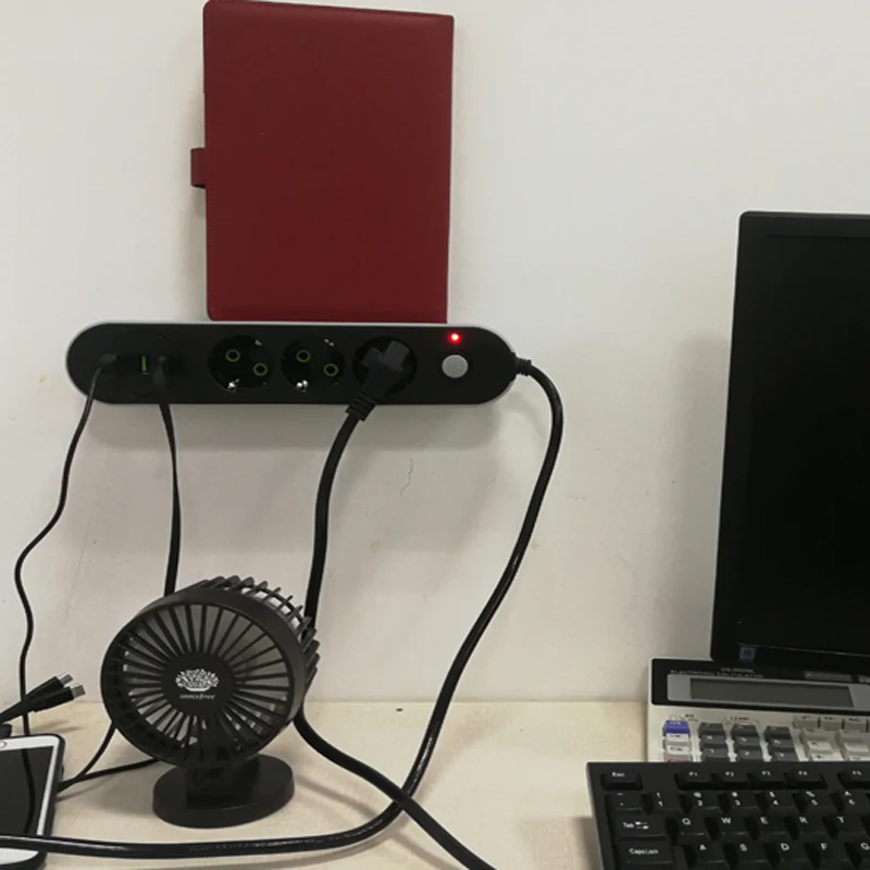 Newest 3 USB Multi-Port Charging Socket 3 Plug Power Strip Switch 4.8M Cable EU Outlets Suitable For EU Plug Electrical Socket