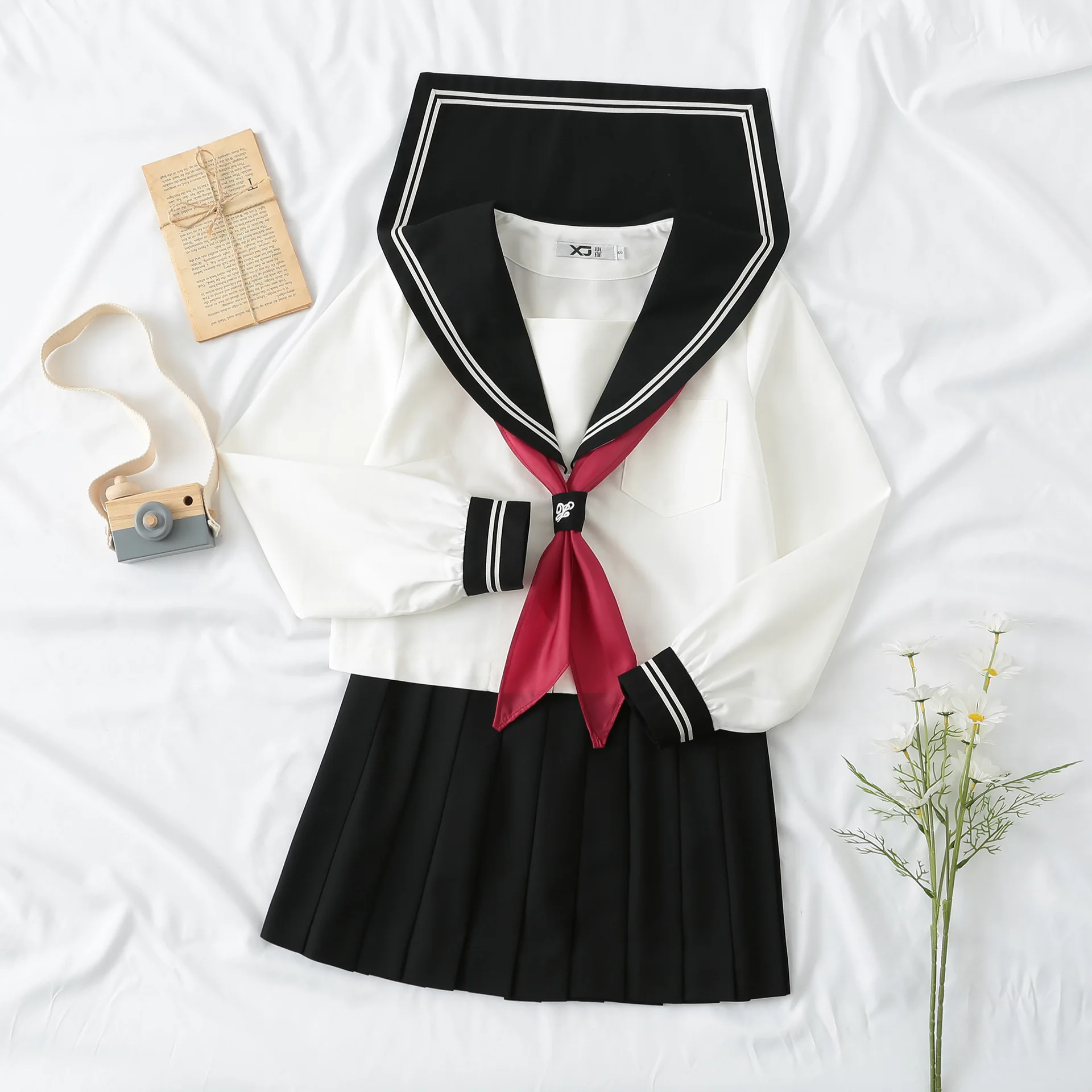 Girls JK School Uniform Suits Two Lines Black School Clothes Sailor Suit Anime Cosplay Costumes Japanese Students Pleated Skirt