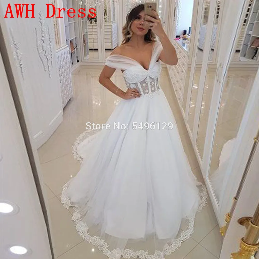 

Sweetheart Cap Sleeves A Line Wedding Dresses Lace Bodice Tulle Floor Length Wedding Bridal Gowns with Appliques Buttons Back