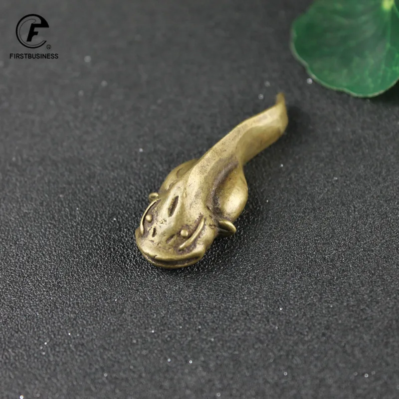 New Strange Retro Brass Creative Tadpole Statue Small Ornament Copper Animal Sculpture Home Desk Decoration Tea Pet Key Chain