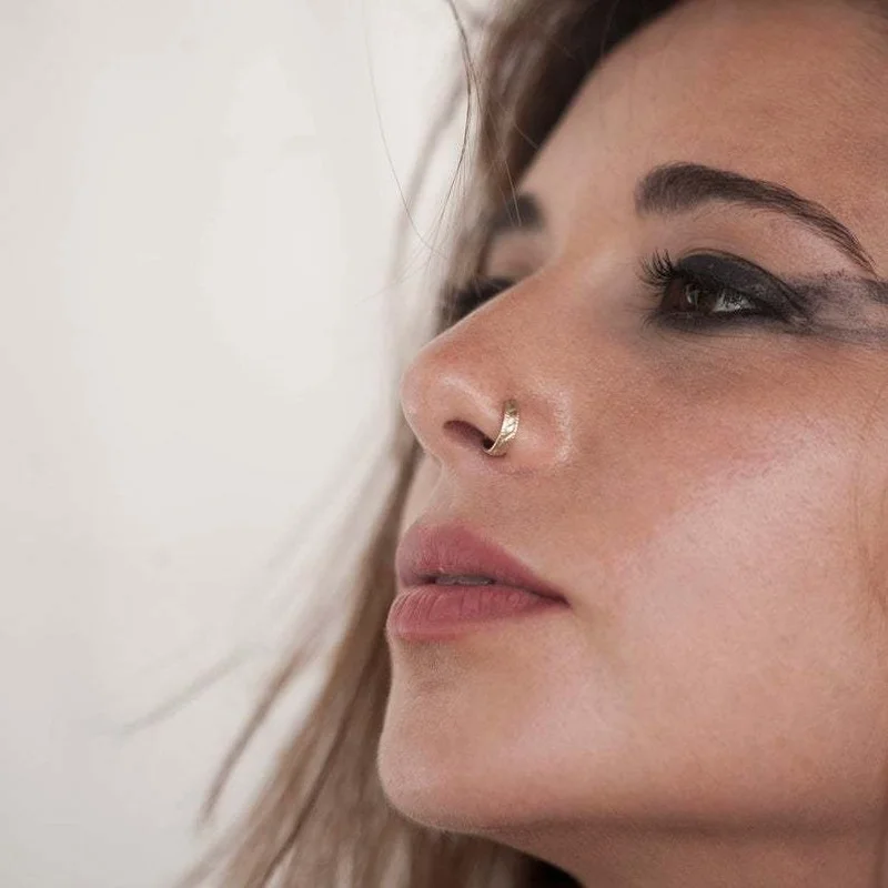 Piercing falso médico para mujer, anillo de titanio para la nariz, aro abierto, tipo aro, Piercing, accesorios de joyería para el cuerpo, 2021