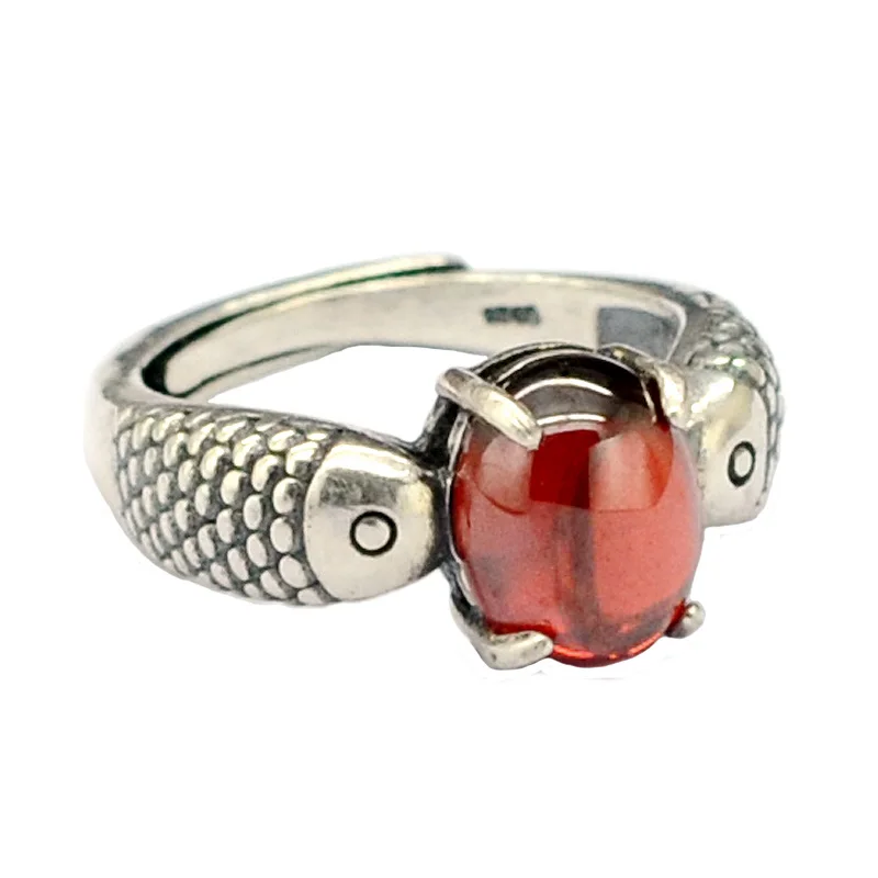 

100% 925 Sterling Silver Fish Pomegranate Gem Material: Natural Garnet