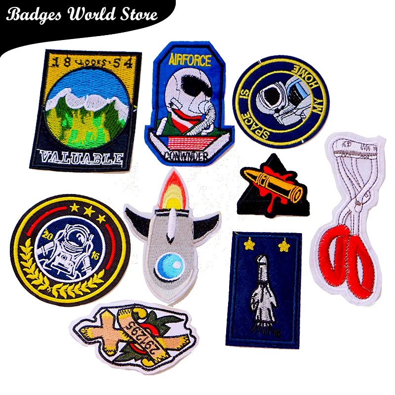 Cartoon Decorative Patch Rocket Astronaut Plot icon Embroidered Applique Patches For DIY Iron on Badges on clothes Stickers