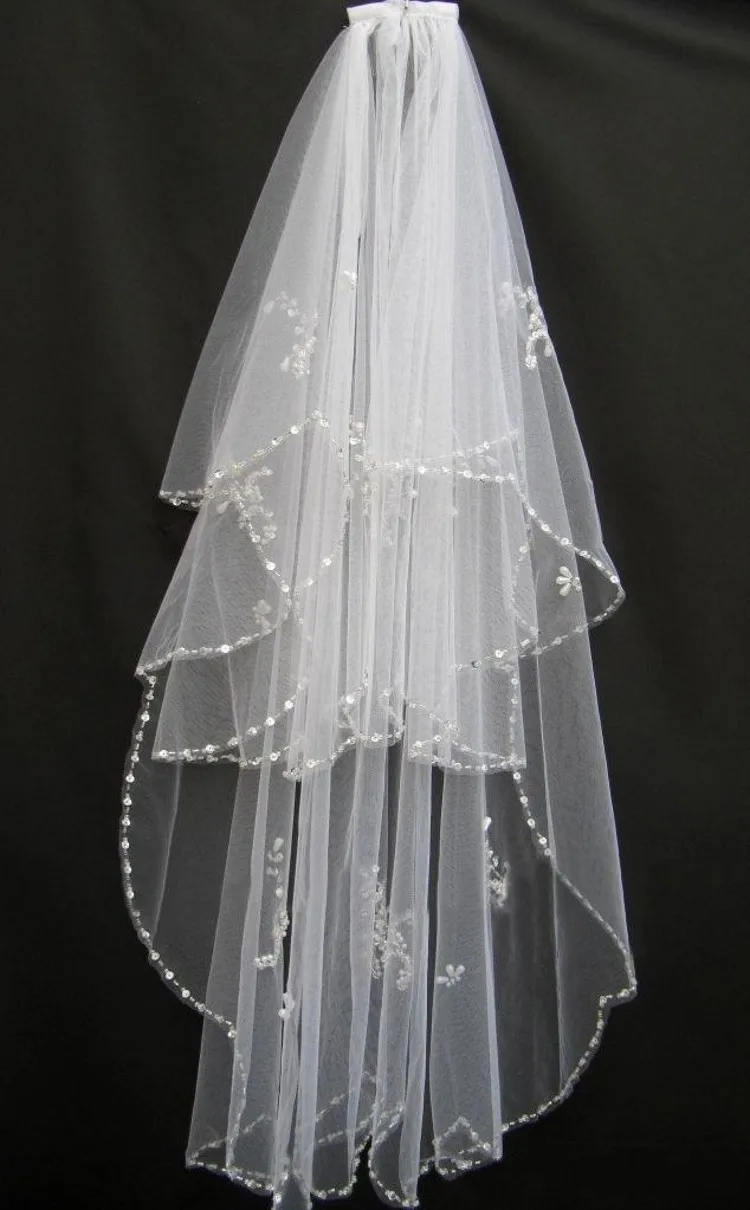 Amazing Ladies Short Bridal Veil Beaded Head Cheap Wedding Accessories