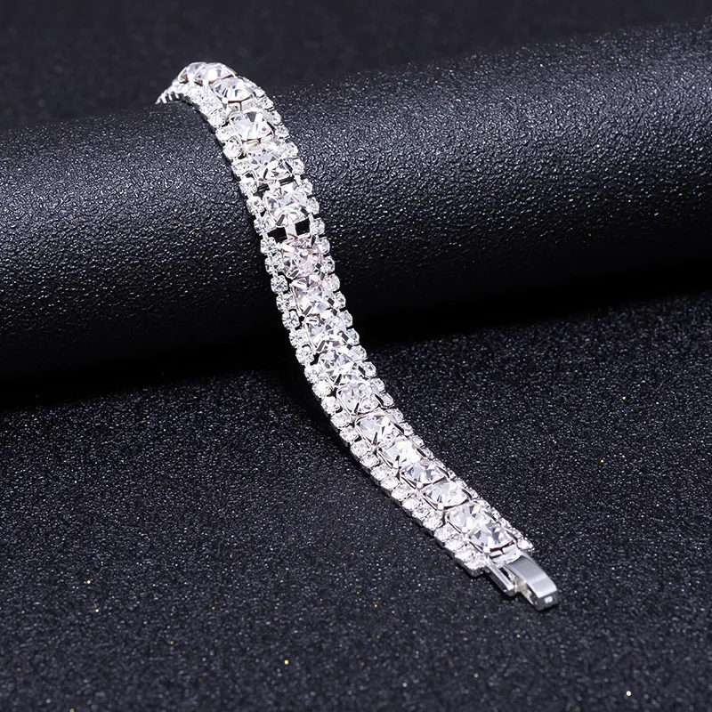 Multi-style fashion bridal crystal wedding bracelets and bracelets full shiny rhinestone bridal love pendant chain bracelet