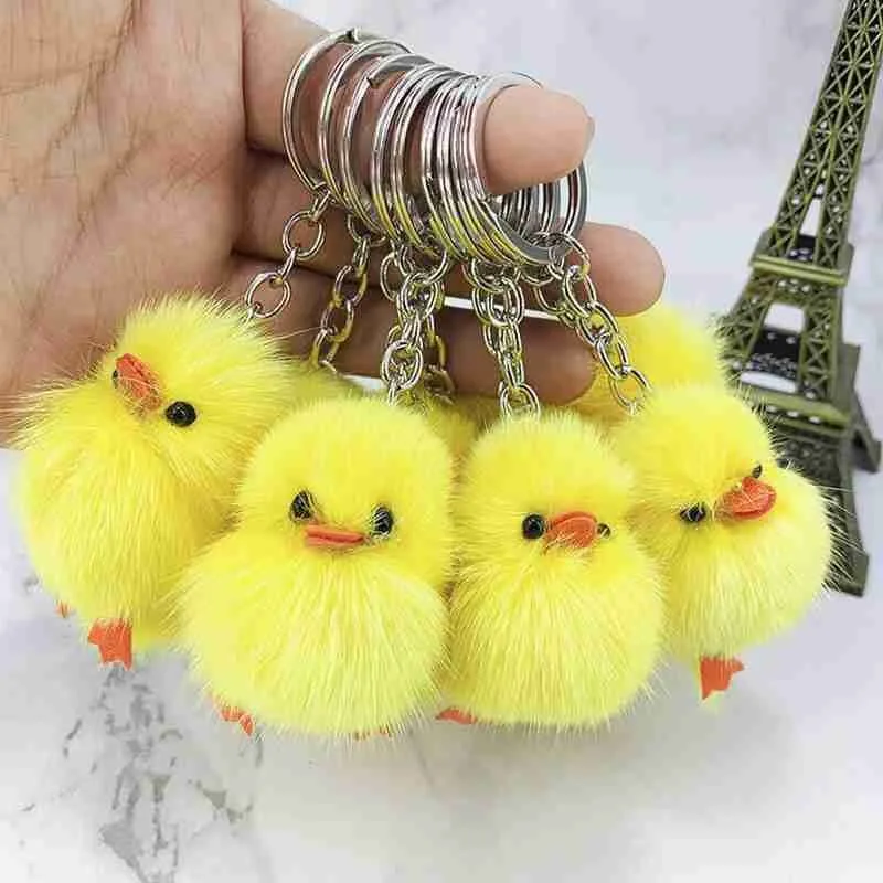 Soft Stuffed Chick Doll Ornament Keychain Cute Chick Pendant Keychain Creative Mini Chick Animal Model Plush Toys Kids Gift