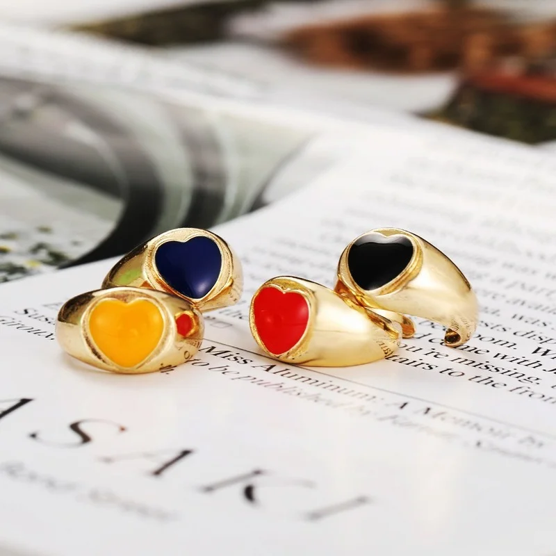 Couples Matching Gothic Wedding Ring Gold Jewelry Retro Red Loving Heart With Opening Multi-Color Texture Men's Women's Ring