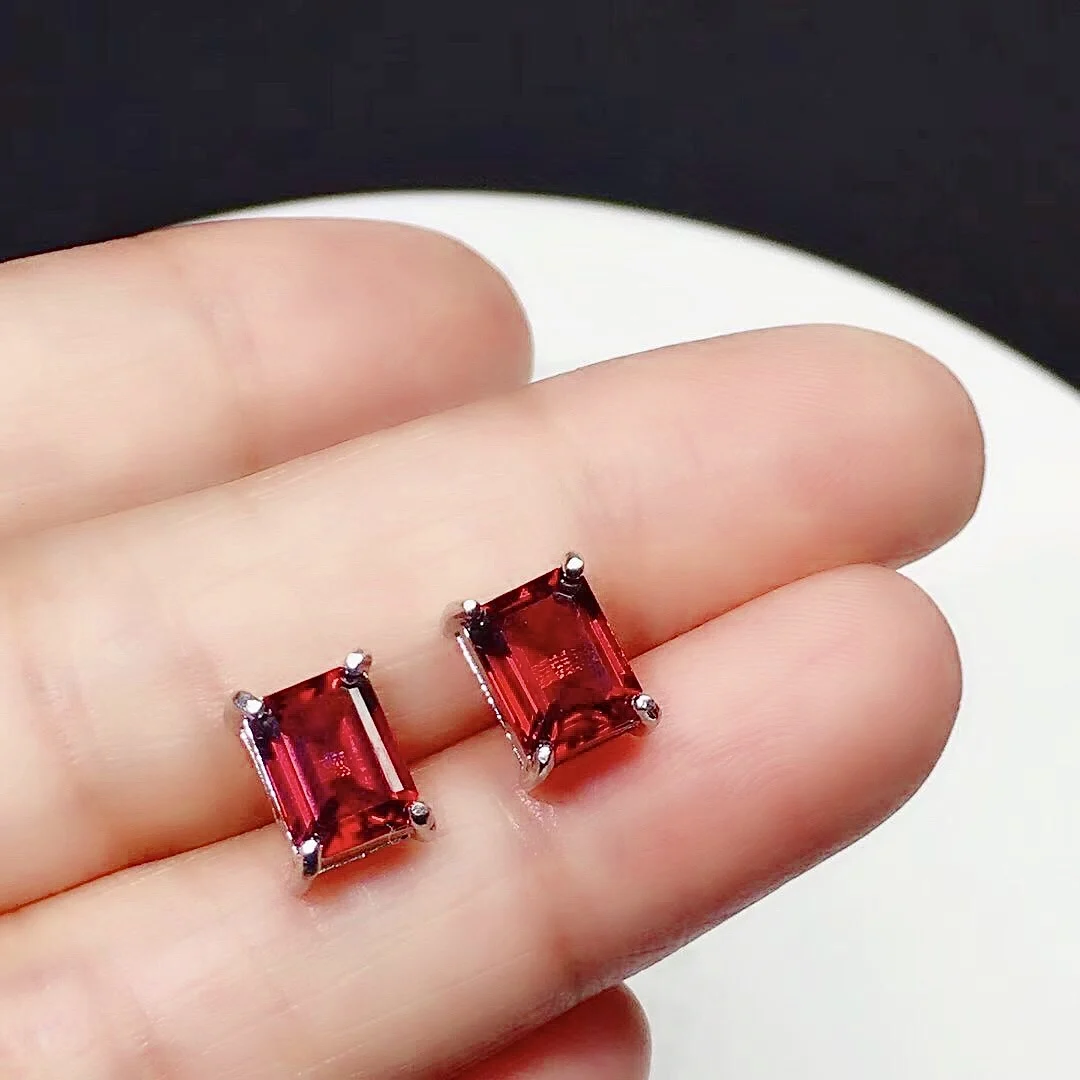 

6mm*8mm VVS Grade Natural Mozambique Garnet Earrings for Daily Wear Simple Design Garnet Stud Earrings 925 Silver Garnet Jewelry