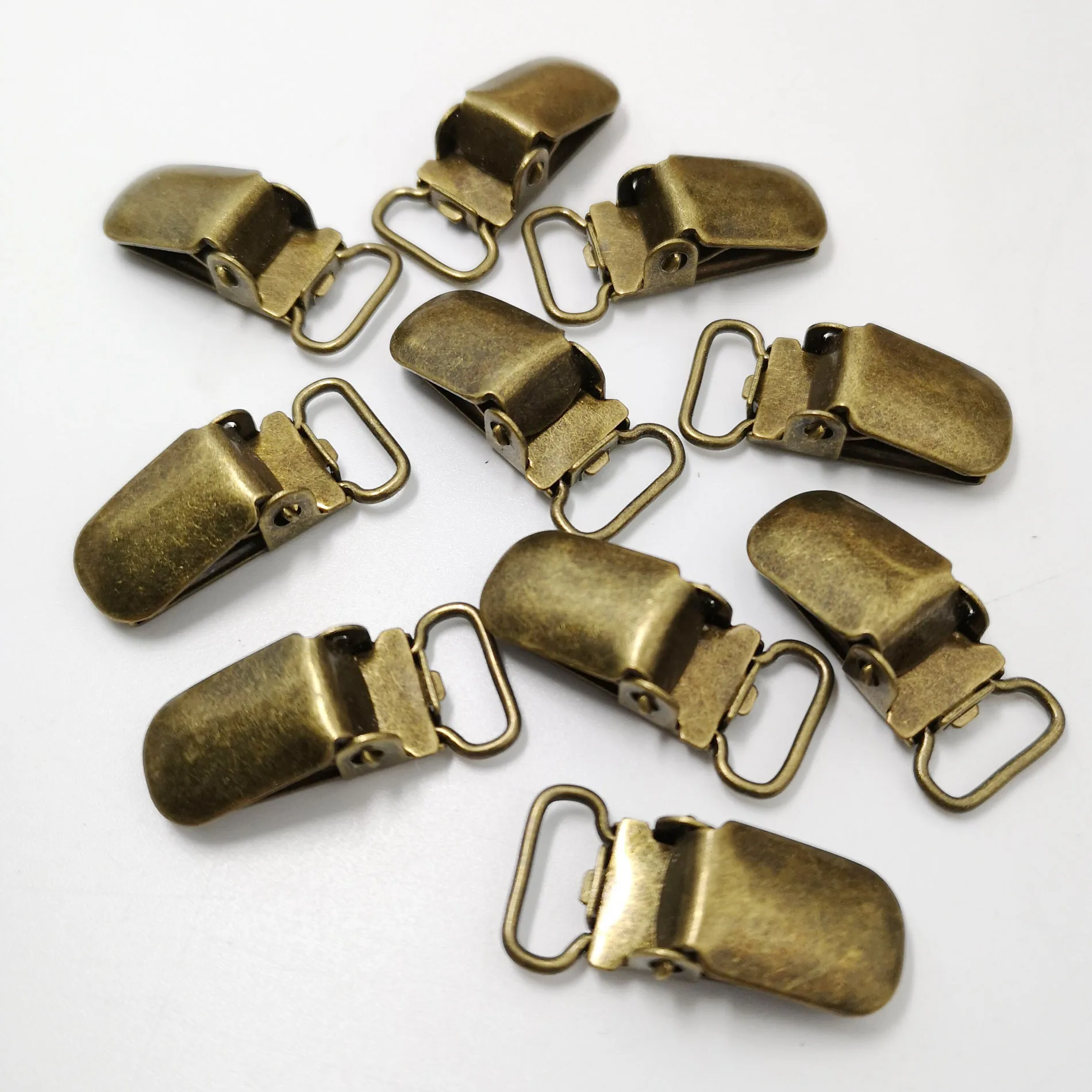 10mm High quality bed sheet fixed clip sofa cushion clip Pacifier Suspender Clip  socks stainless metal chuck 20pcs