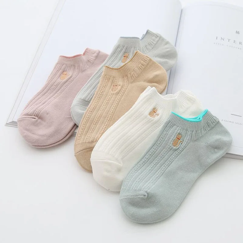 CA087 10Pairs/Pack Women Ankle Socks Cute Cat Embroidery Short Socks Breathable Soft Cotton Intimates Calcetines