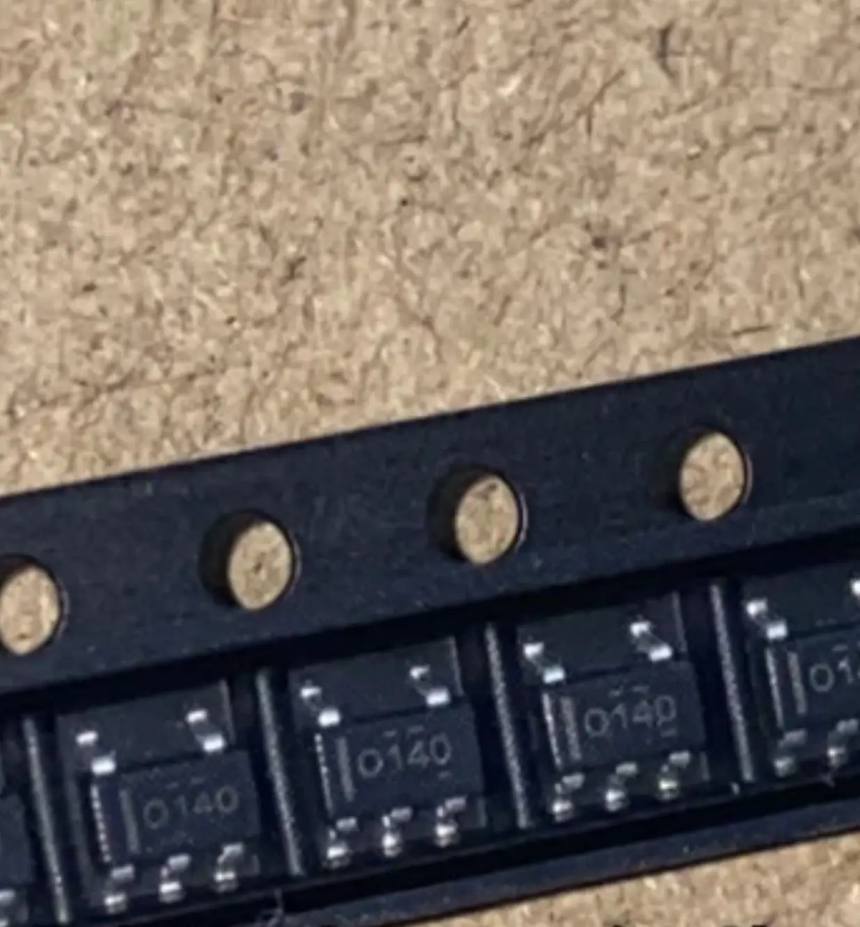 20 шт./OPA140AIDBVR OPA140AIDBVRT OPA140 0140 SOT23-5