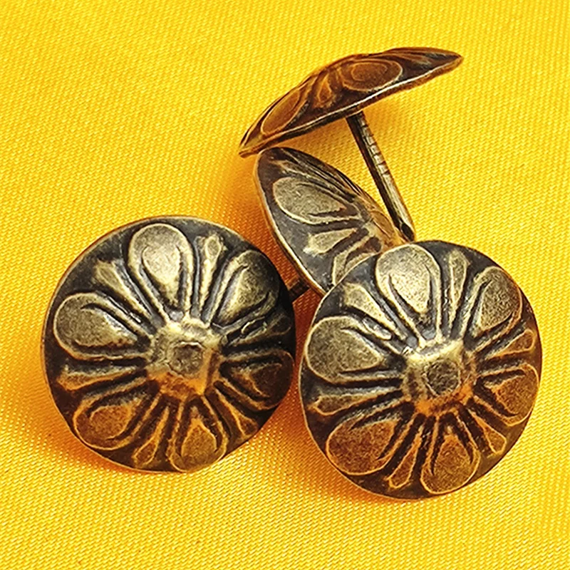 50Pcs Antique Flower Decorative Upholstery Tacks Jewelry Gift Wood Box Door Sofa Furniture Nails Stud Pushpin Doornail Hardware