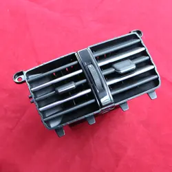 Apply to Passat B8L Air outlet of rear air conditioner Piano paint style Air conditioner outlet grille 3GD 819 203 3GD819203