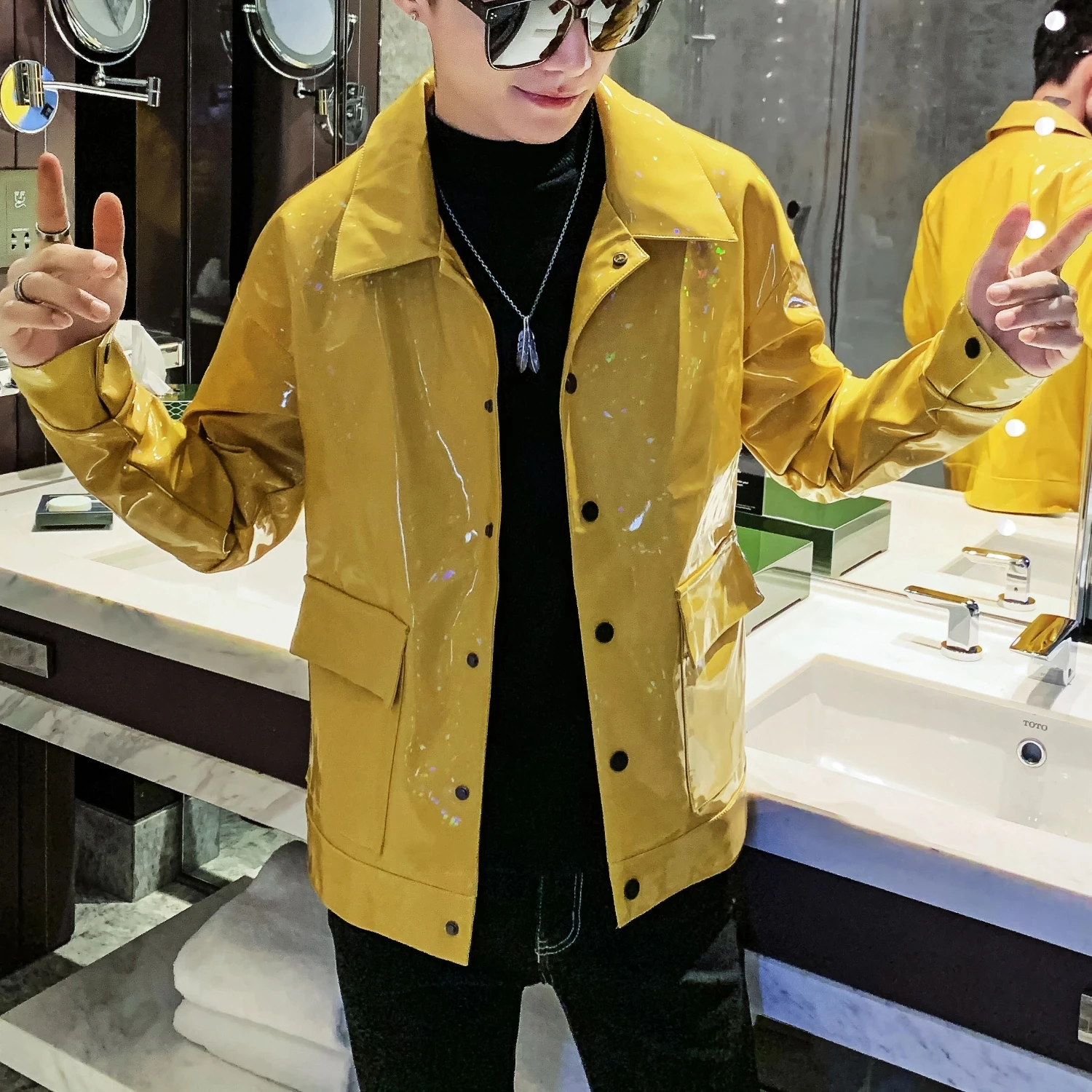 Shiny Leather Jacket Men Korean Style Autumn Waterproof Fashion Street Coat PU Motorcycle Leather Jacket Stage Singer Costume