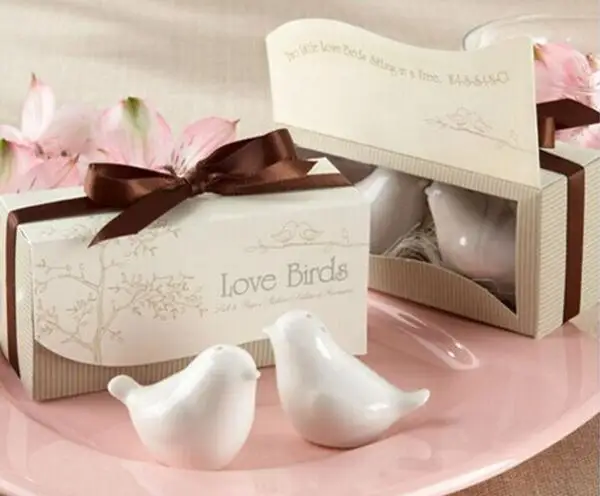 Free shippin 50pcs/lot(25boxes) Perfect little Wedding gift for guests Love birds salt and pepper shakers Wedding favors