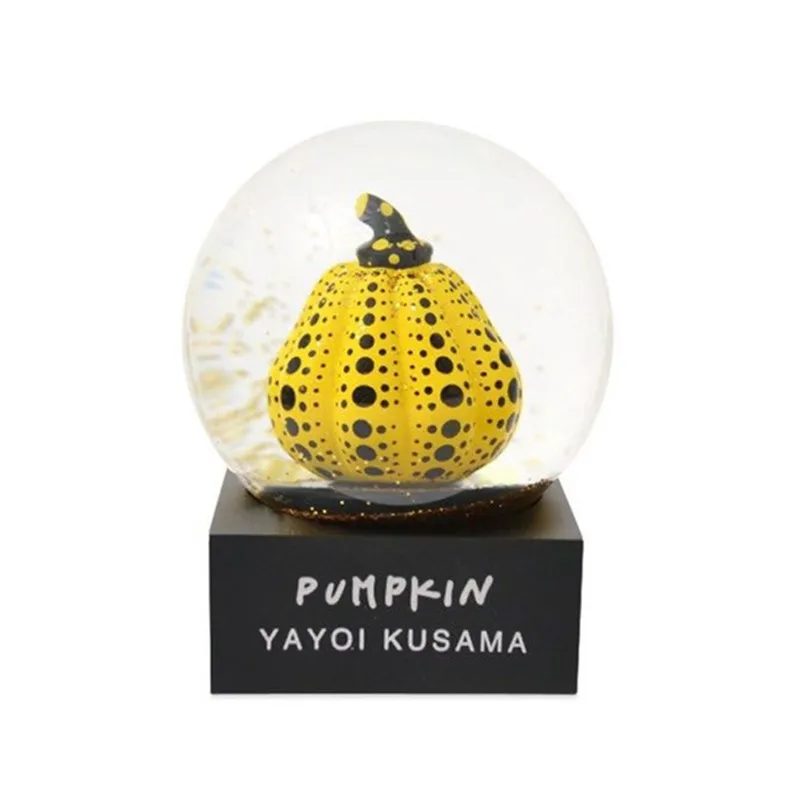 YAYOI KUSAMA WAVE POINT PUMPKIN CRYSTAL BALL CREATIVE LIVING ROOM TV CABINET STREET ART RESIN ART&CRAFT FIGURINES X4147