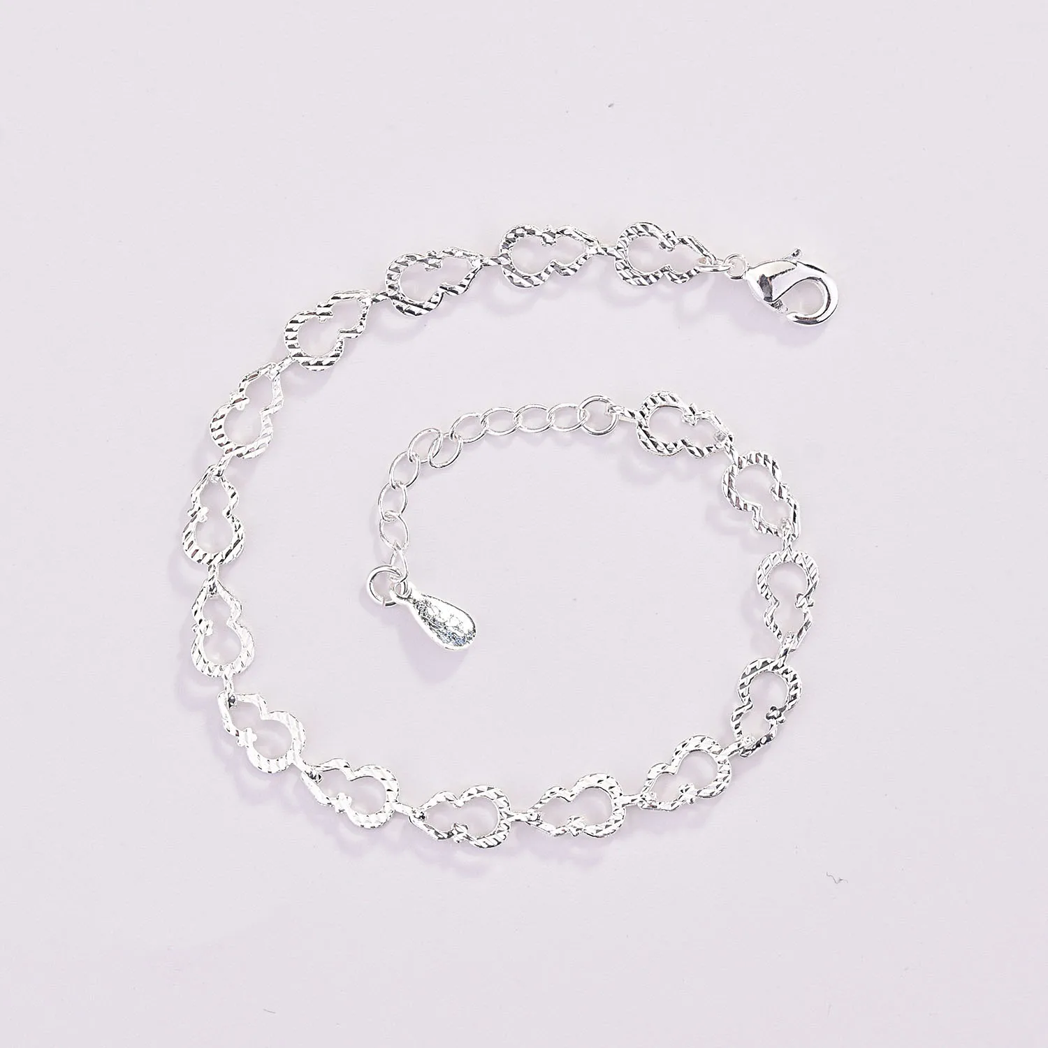 Silver fashion exquisite simple hollow 8 word bracelet all-match girlfriends couple light luxury bracelet 2021 trend jewelry