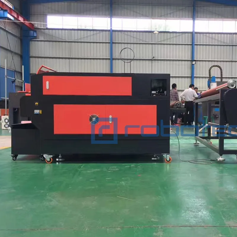 أفضل آلة القطع بالليزر للنسيج/البلاستيك الأوتوماتيكية Ruida CO2 مع منطقة عمل 1600 * 1000 مم بسعر رخيص