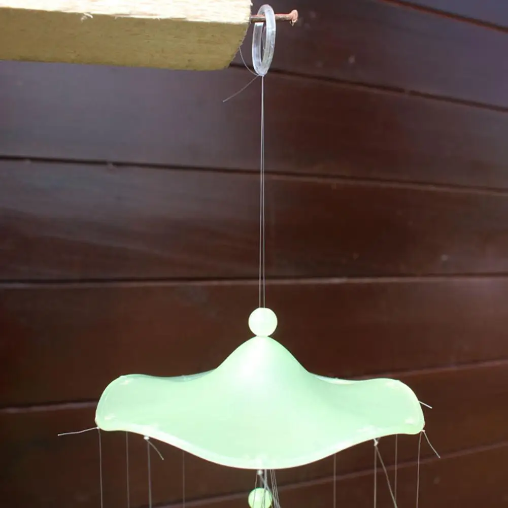 Bagliore luminoso nel buio Campanelli eolici d'uva Carillon eolico per uva Casa Patio Portico Ornamento da appendere impermeabile Decorazione del giardino