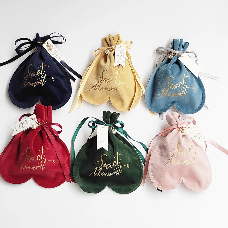 customized Gift Box Heart Gift Candy Box Drawstring Velvet Bags for Wedding Favors Gift Bags Baby Shower Packaging Chocolate