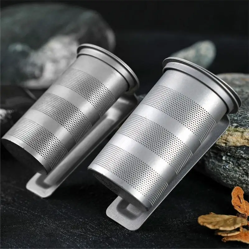 Portable Titanium Tea Infuser Filter Leaf Strainer Diffuser w/Removable Clip 1Pc