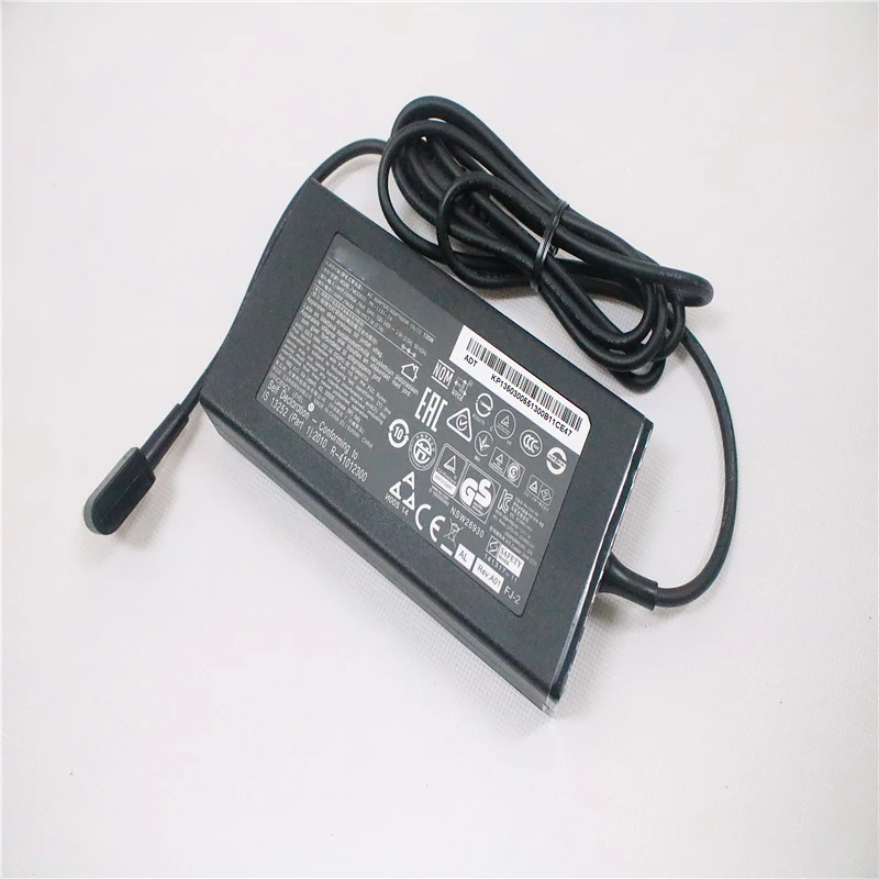 19V 7.1A 135W Laptop Adapter for Acer PA3290U-2ACA PA-1131-05 PA-1131-16 ADP-135DB PA-1131-07 PA-1131-08