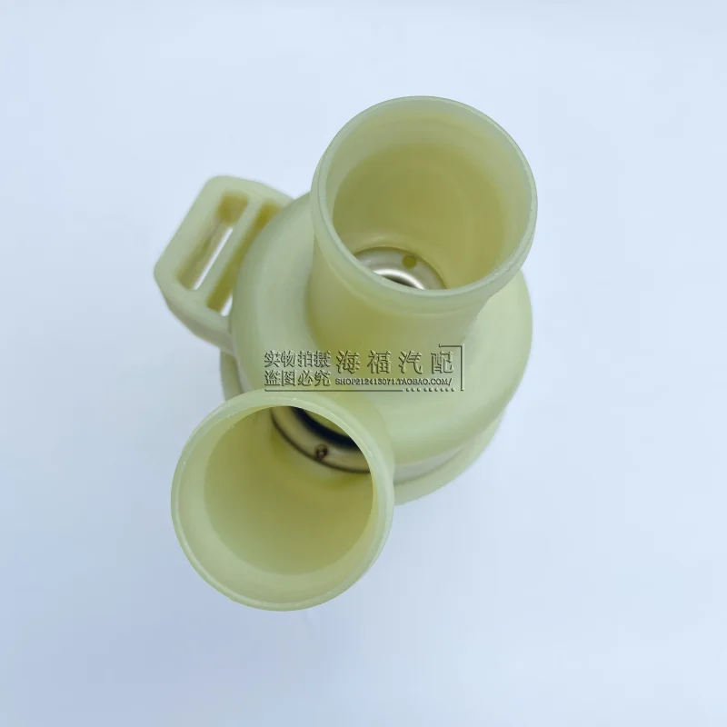 Katup Termostat Sensor Suhu Air Mobil untuk Mesin Rowei 550 750 W5 Atuo 1.8L