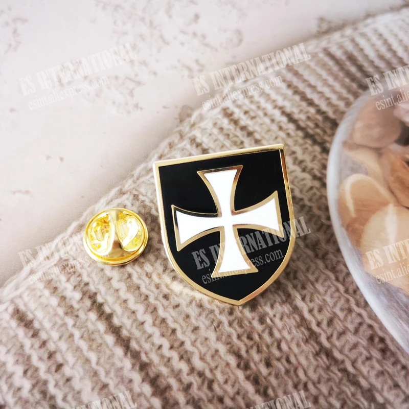 الماسونية التلبيب دبابيس الماسونية شارة ميسون Freemason BLM75 حجم 2.2 سنتيمتر * 2.5 سنتيمتر فارس Templar الأسود الصليب درع شكل اكسسوارات #2