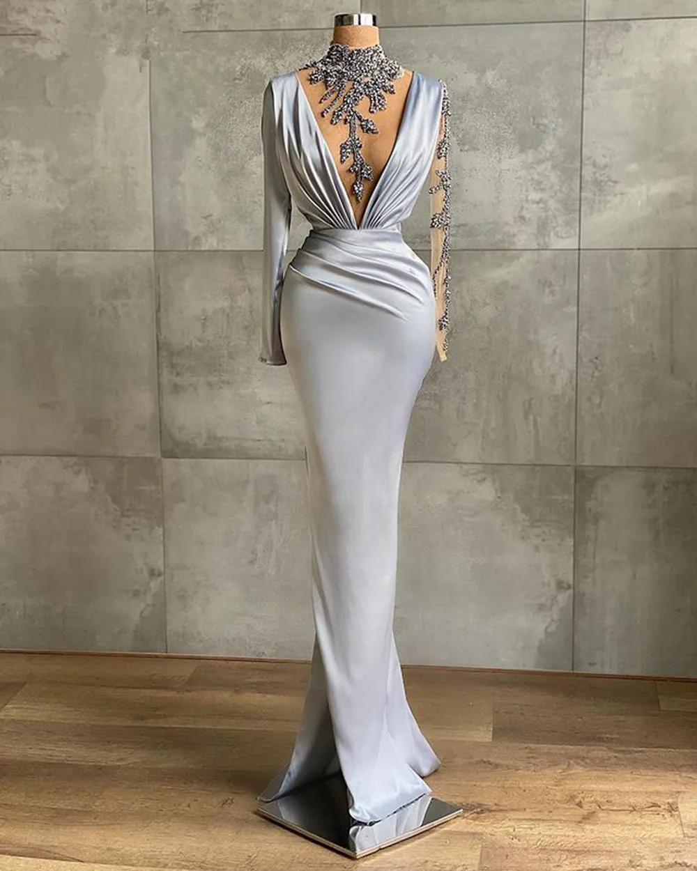 

Gray Robe De Soiree Sheath Long Sleeves Beaded See Through Sexy Long Prom Dresses Prom Gown Evening Dresses