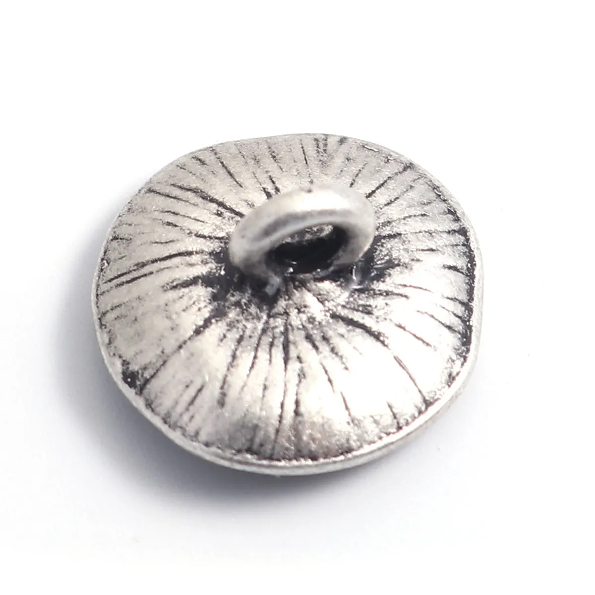 Boutons de tige de couture en métal, fleur Vintage, alliage à base de Zinc, Antique, couleur argent, rond, cœur, crâne, deux trous, 5 pièces